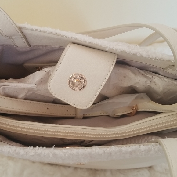 LC LAUREN CONRAD PRESLEY TOTE (101 Birch) - Picture 4 of 5